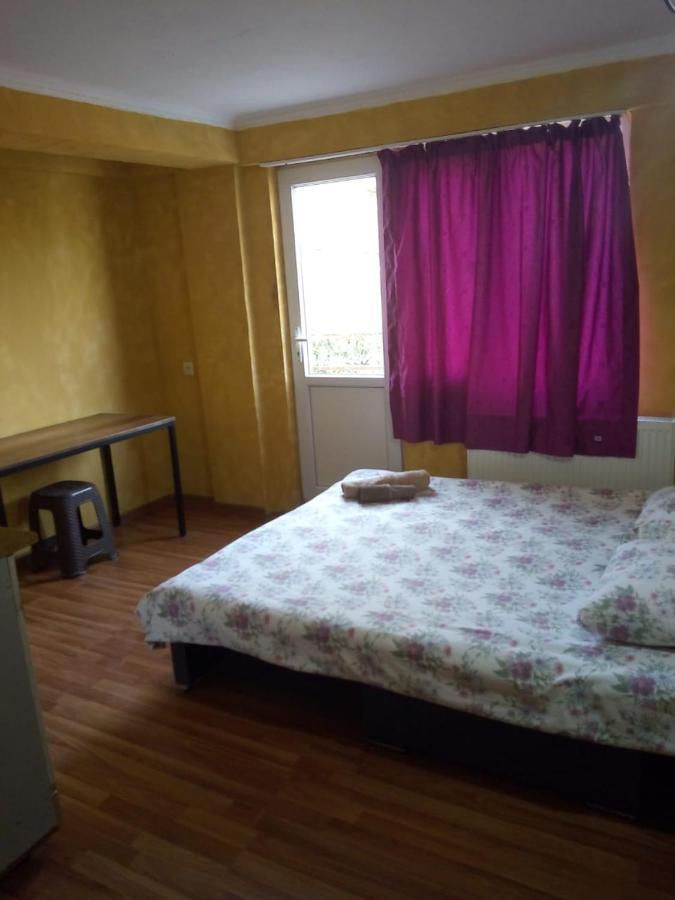 Vake-House Hotel Tbilisi Exterior photo